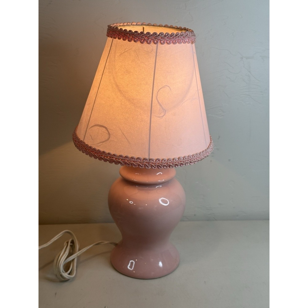 Vintage 80s 90s Millennial Pink Ceramic Table Lamp Ginger Jar Shabby Chic Light